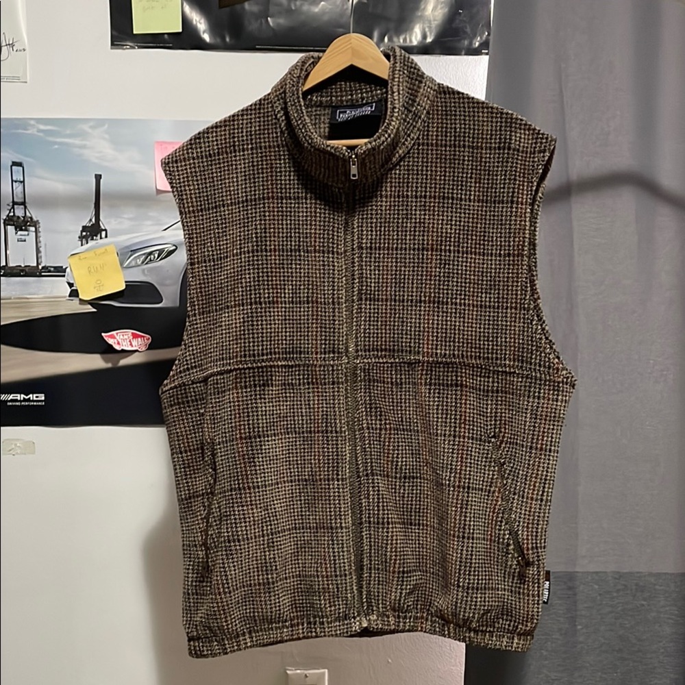 Peak Performance Fleece Zip up button Vest Polartec Material